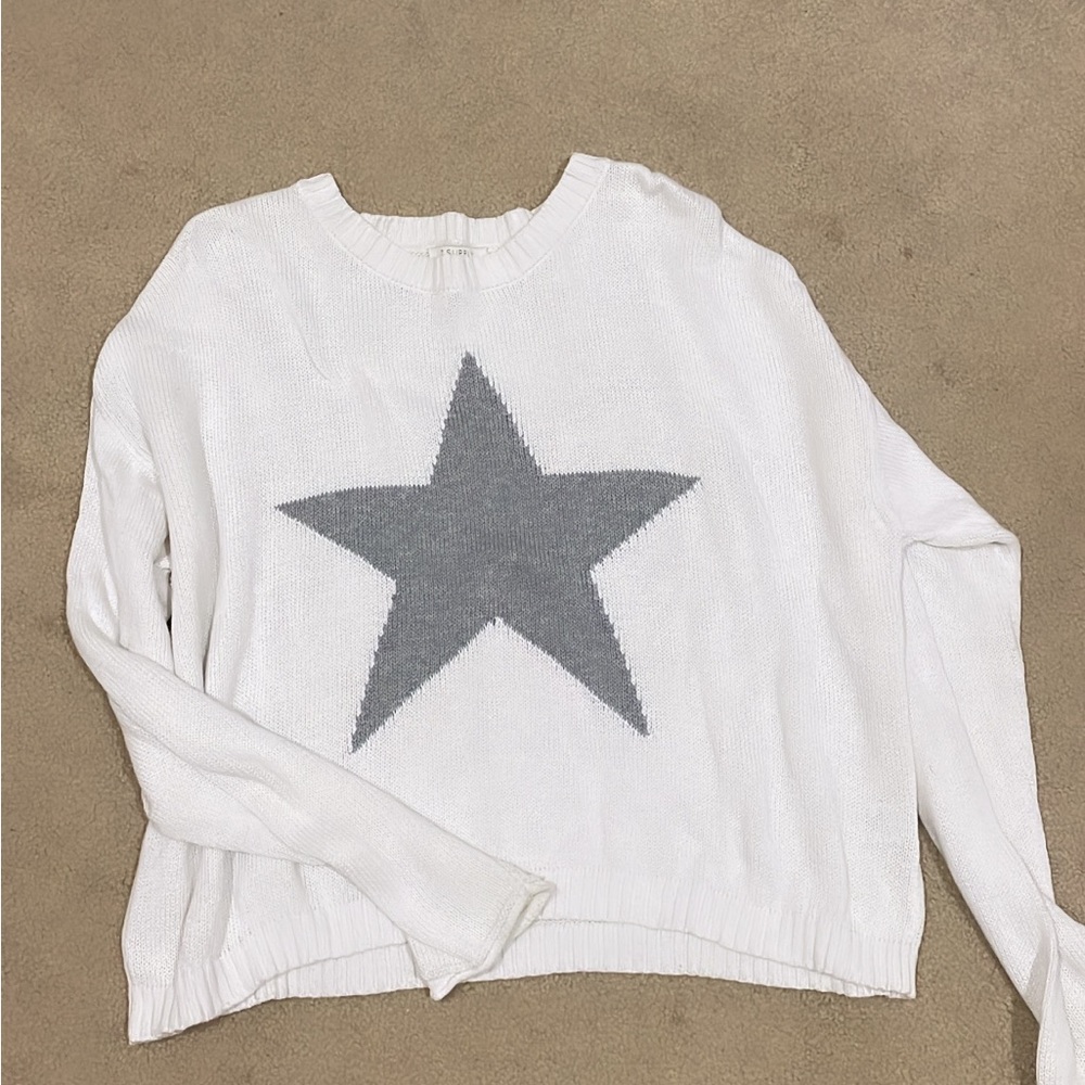 White Z supply knit, long sleeve